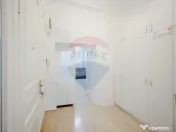 Apartament cu 3 camere de vânzare, ultracentral 