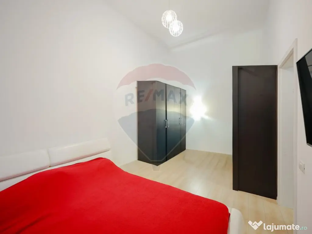 Apartament cu 3 camere de vânzare, ultracentral