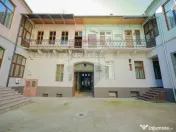 Apartament cu 3 camere de vânzare, ultracentral 