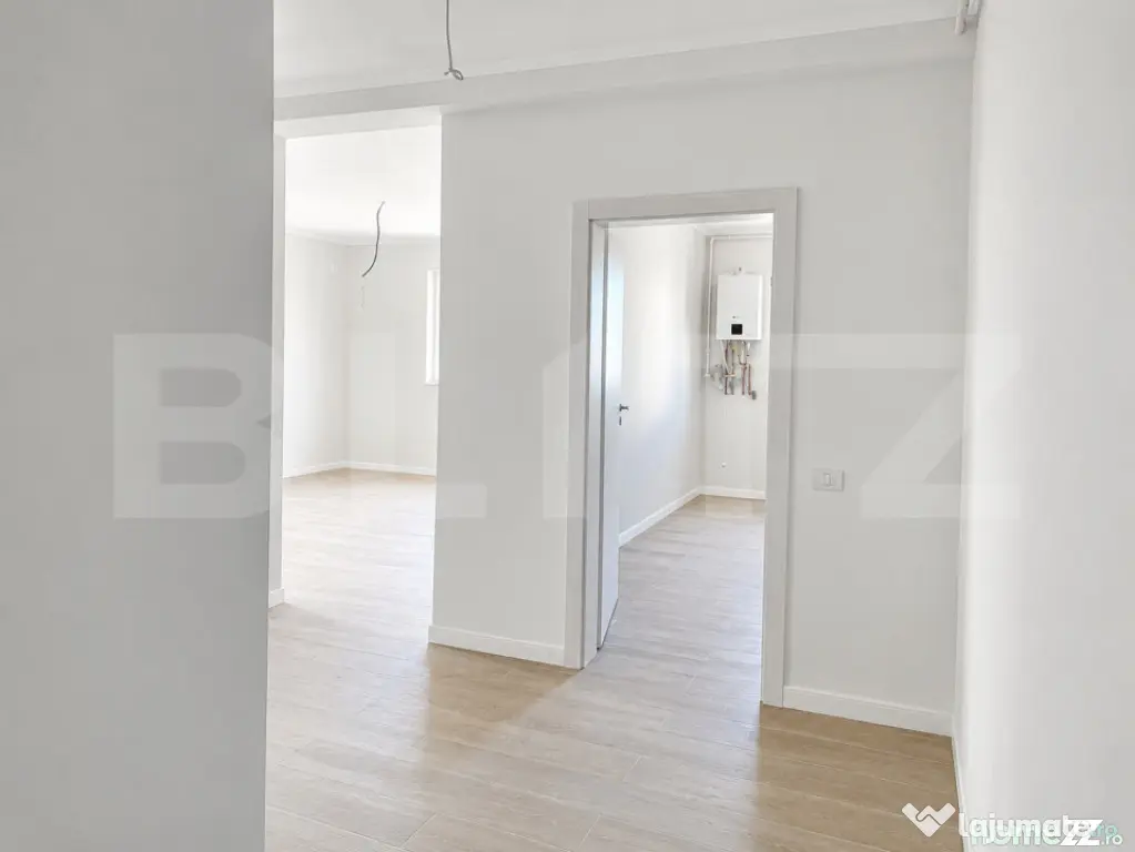 Apartament cu 2 camere, Etaj 1, Balcon, 1 loc parcare, TVA I