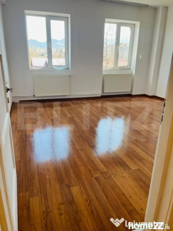 Apartament 2 camere – Centru Civic-excelent pentru locuit - Brasov (Brasov)