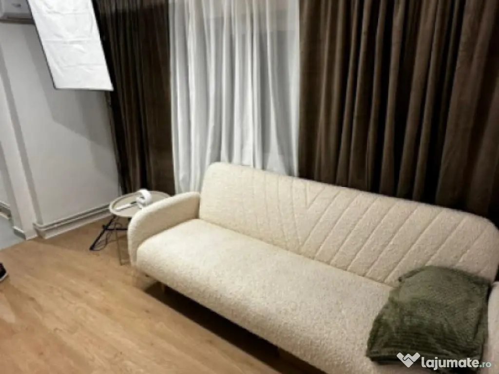 Studio in casa, `Bucurestii Noi