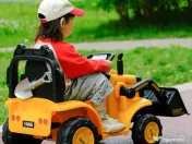 Excavator electric Kinderauto BJYT1066 60W 6V cu telecomanda Yellow