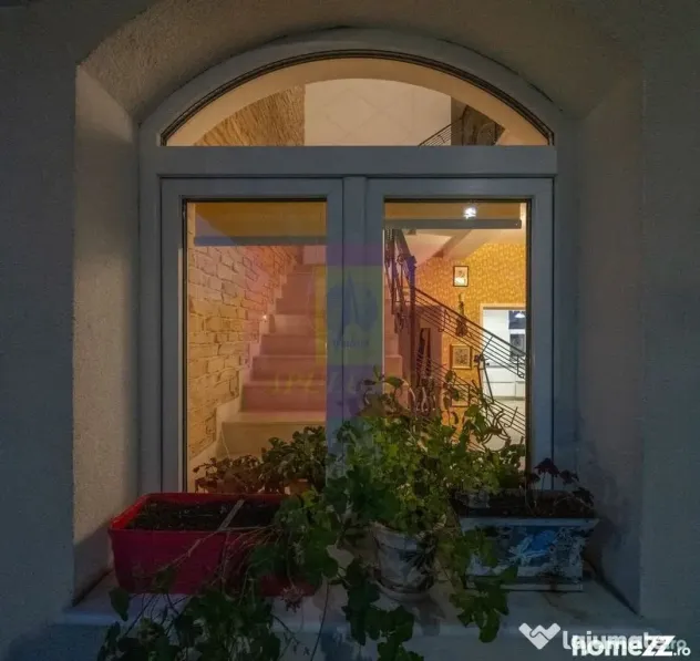 Vila superba in stil mediteranean Saftica- Corbeanca- COM... - Corbeanca (Bucuresti-Ilfov)
