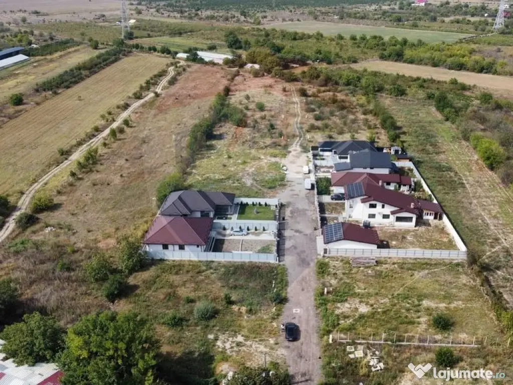 Loturi de teren, 500 mp cu toate utilitatile ( Fundatura ...