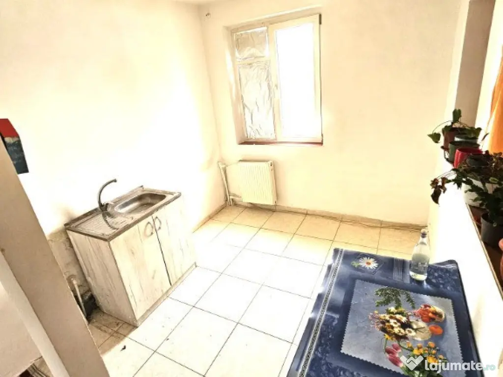Inchiriem - apartament 2 camere ULTRACENTRAL