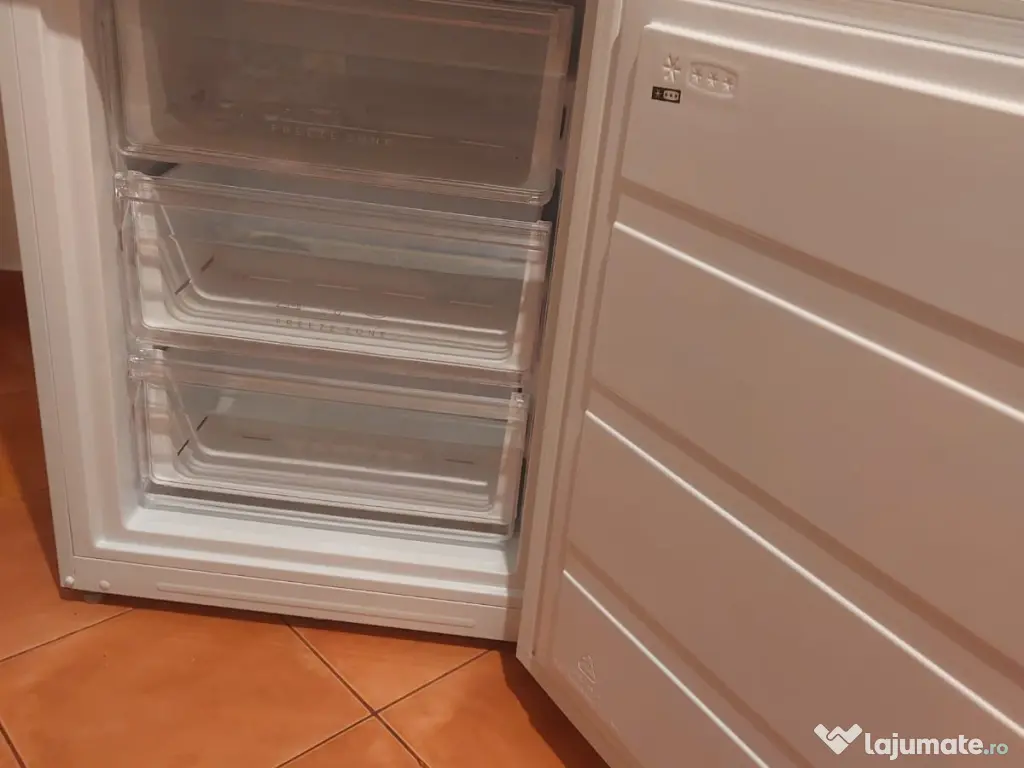 Combina frigorifica Vortex VK31NWH01m, no frost