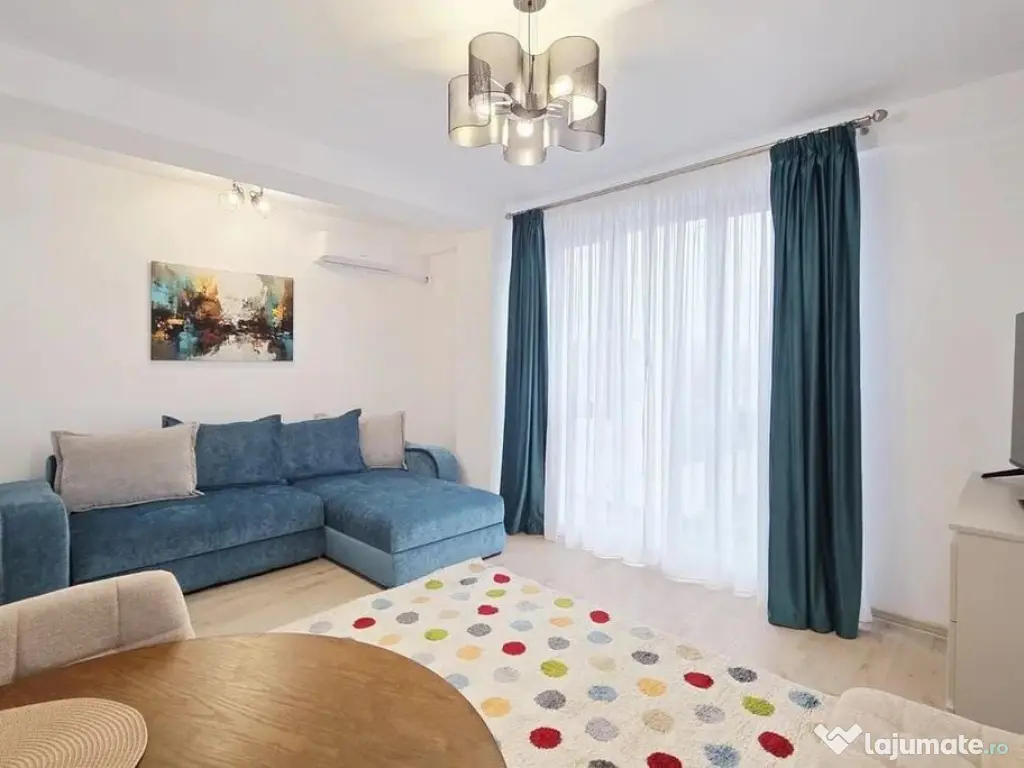 Apartament cu o camera, bloc nou - Prima inchiriere