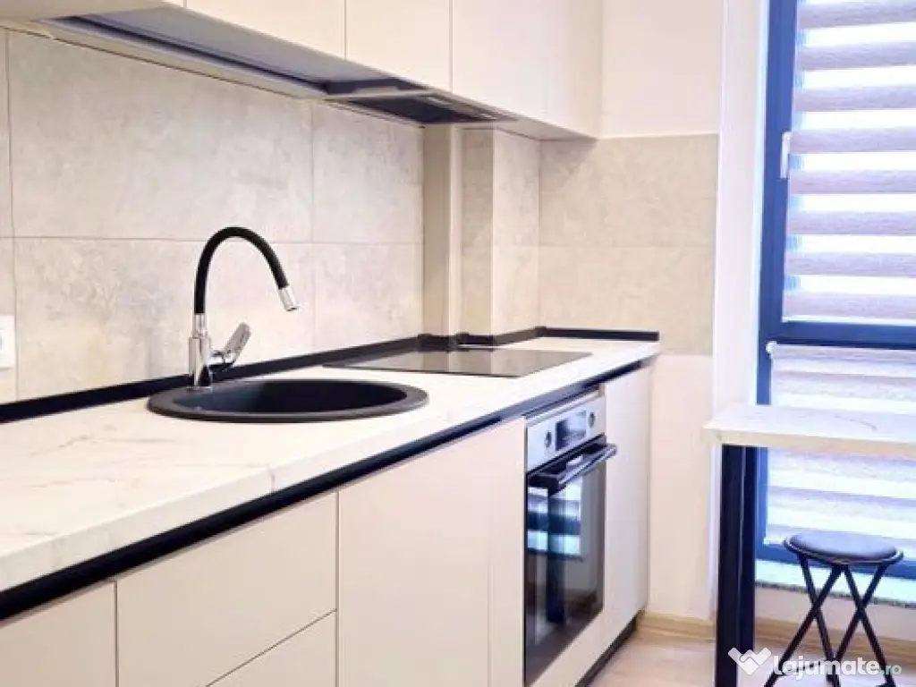 Apartament cu o camera, bloc nou - Prima inchiriere