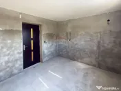 Casă / Vilă cu 8 camere de vânzare în zonă centrală... 