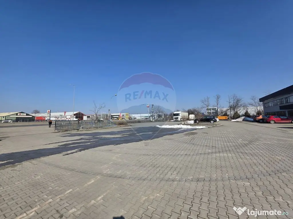 DE VANZARE Spațiu industrial | Teren 18.700 MP