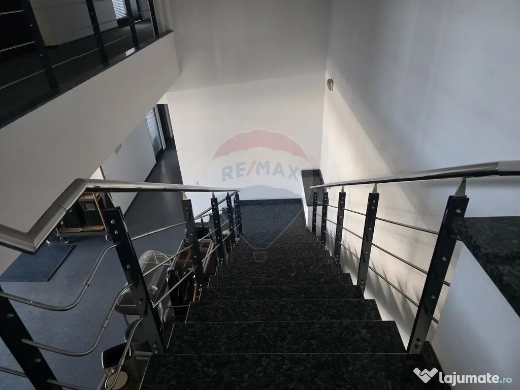 DE VANZARE Spațiu industrial | Teren 18.700 MP