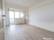 VANZARE 3 CAMERE DECOMANDAT cu VEDERE PANORAMICĂ LAC | E... 