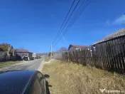 Teren 690 mp, deschidere 50 m, utilități – 1 km Prim?... 