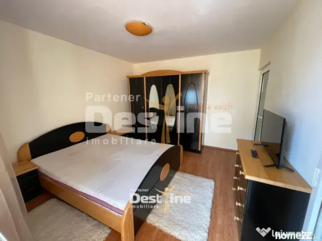 Chirie apartament 4 camere 88 mp mobilat și utilat - Centru