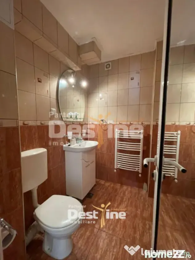 Chirie apartament 4 camere 88 mp mobilat și utilat - Centru