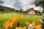 Cabană cu livadă și panoramă superbă – Refugiu în na
