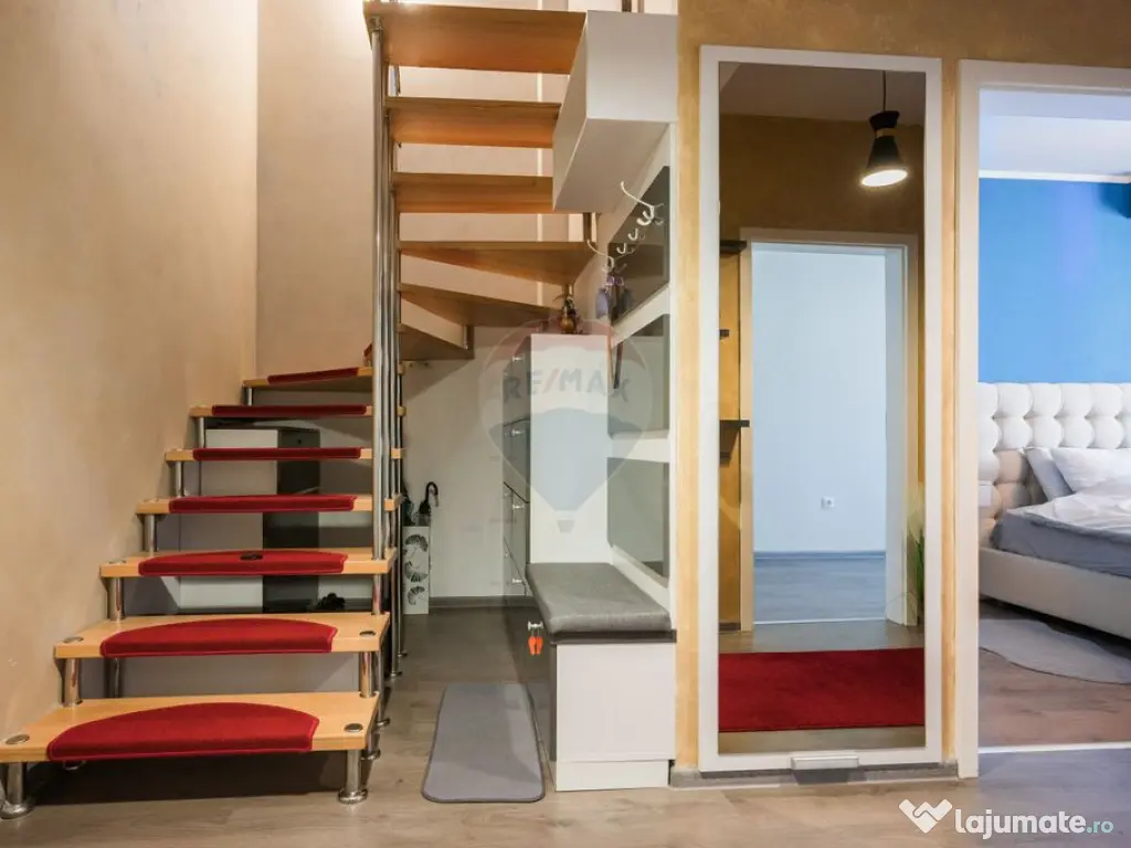 Apartament 3 camere tip duplex cu parcare si boxa la Maur...