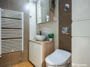 Apartament 3 camere tip duplex cu parcare si boxa la Maur... 