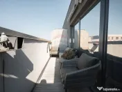 Apartament 3 camere tip duplex cu parcare si boxa la Maur... 