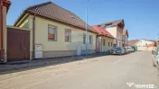CASA 4 CAMERE SINGURA IN CURTE RENOVATA| BECI |STR. MIRAS... 