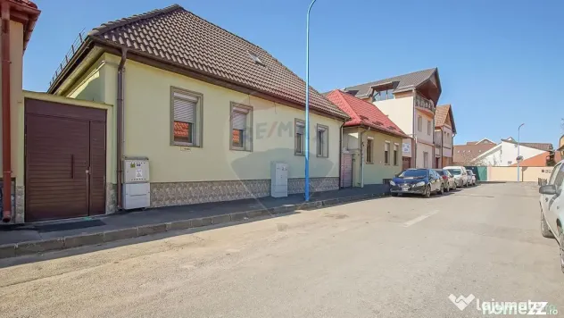 CASA 4 CAMERE SINGURA IN CURTE RENOVATA| BECI |STR. MIRAS... - Brasov (Brasov)