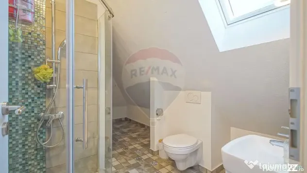 CASA 4 CAMERE SINGURA IN CURTE RENOVATA| BECI |STR. MIRAS... - Brasov (Brasov)