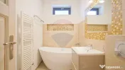 CASA 4 CAMERE SINGURA IN CURTE RENOVATA| BECI |STR. MIRAS... 