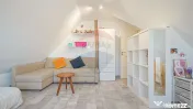 CASA 4 CAMERE SINGURA IN CURTE RENOVATA| BECI |STR. MIRAS...