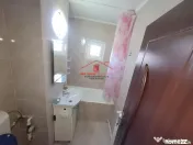 Apartament 3 camere cu centrala pe gaz !