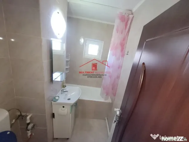 Apartament 3 camere cu centrala pe gaz !