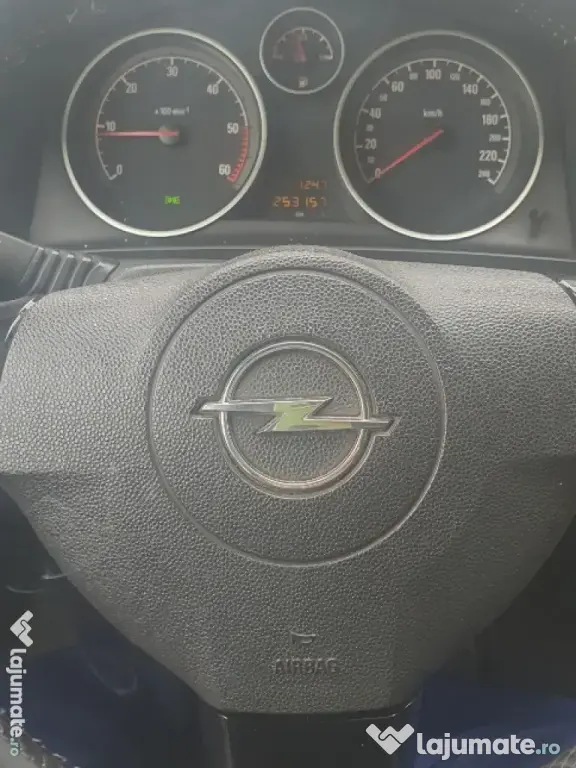 Opel zafira autoturism