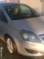 Opel zafira autoturism 