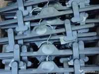 Umerase pt. fuste,pantaloni + manechin 