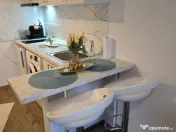Garsoniera în Micro 40,parter,mobulata,utilata 