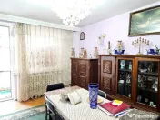 Apartament 4 camere, cu boxa, Bd.Traian, zona BCR 