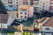 Casă spațioasă în mijlocul orasului, Str. Constantin ... 