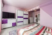 Casă spațioasă în mijlocul orasului, Str. Constantin ... 