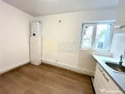 Casa de închiriat, Str. Traian, zona centrala a mun. Bacau 