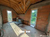 Dobrovăț - Casă la Roșu P+1+Pod 129 mp Utili 1000 mp Ter 