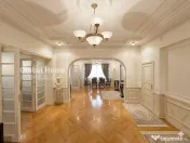 Interbelic Art Deco Villa 440 sqm + Land 566 sqm • Zona Do 
