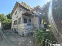 Interbelic Art Deco Villa 440 sqm + Land 566 sqm • Zona Do