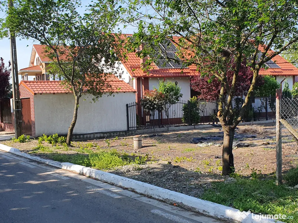 Teren 1000 mp, Oituz (Constanța)