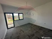 Casă finisata - DE VANZARE in Lapusel 