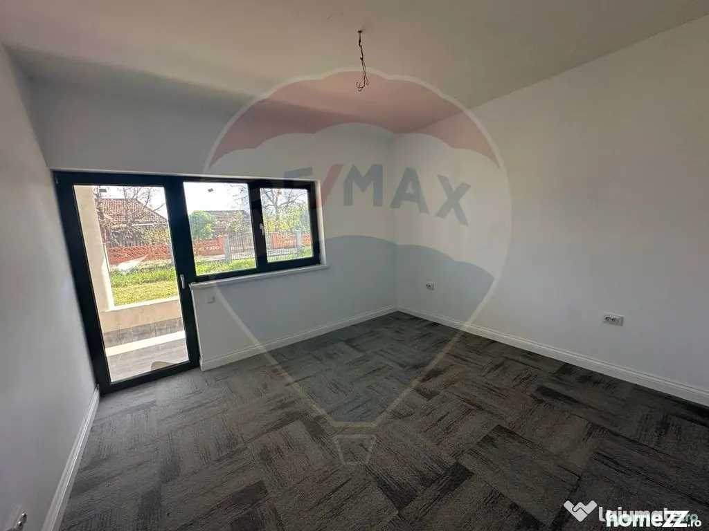 Casă finisata - DE VANZARE in Lapusel