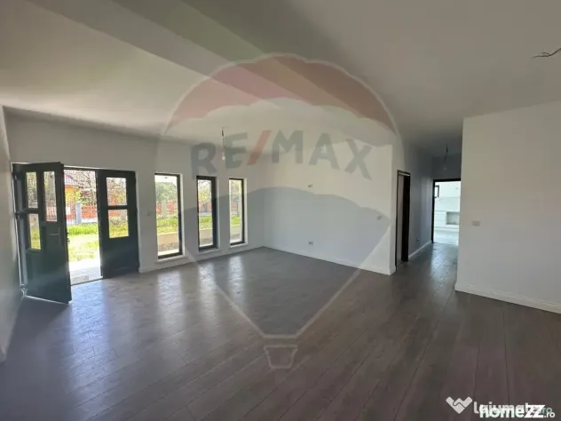 Casă finisata - DE VANZARE in Lapusel