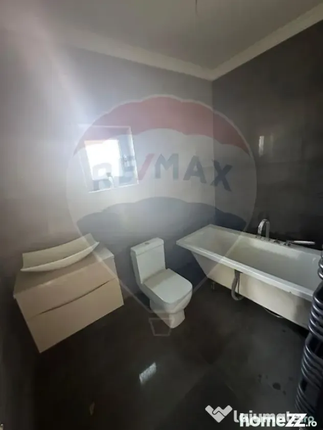 Casă finisata - DE VANZARE in Lapusel