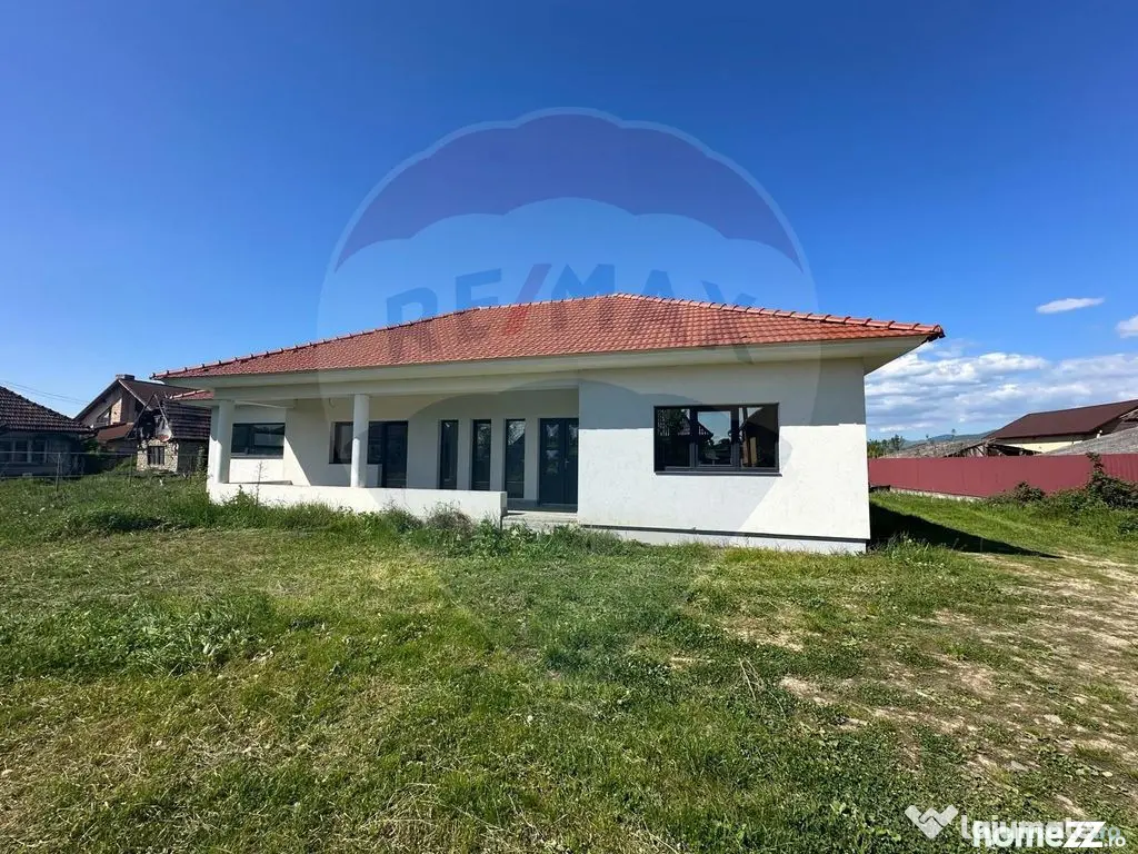 Casă finisata - DE VANZARE in Lapusel