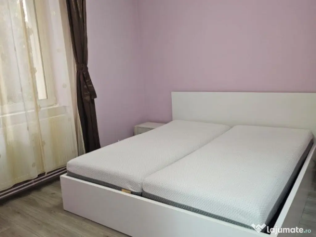 Apartament 2 camere, zona Piata Mica, etaj 1