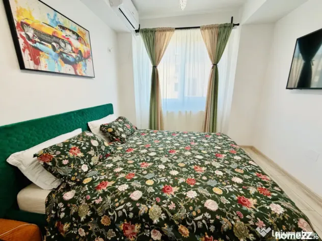 Super apartament 3 camere utilat și mobilat complet zona li
